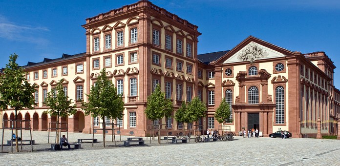 Uni Mannheim